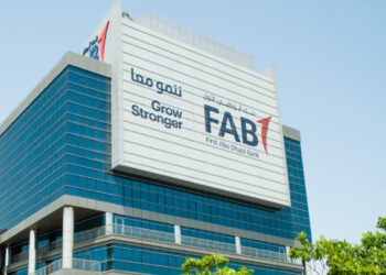 بنك أبوظبي الأول