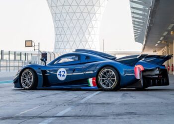 باغاني تنظّم على حلبة مرسى ياس التجربة الأخيرة في فعالية الفن على الحلبة