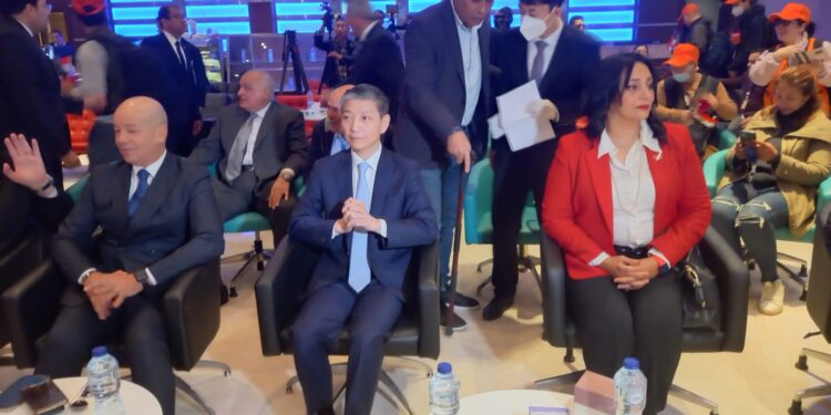 «مصر للطيران»: 1200 شركة صينية تقدمت بطلبات تنظيم رحلات لمصر