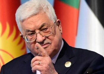 ترجمات : لماذا يعتبر التعاون الأمني ​​مع إسرائيل خسارة لعباس؟