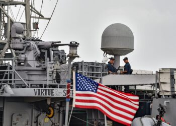 البحرية الأمريكية