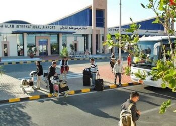 اليوم.. مطار مرسى علم يستقبل 27 رحلة من  أوروبا