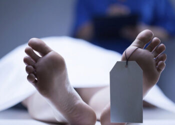 تحريات مكثفة لكشف لغز العثور على جثة شخص بفندق بالهرم