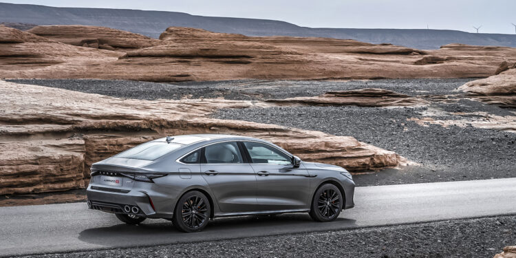 CHERY تطلق ARRIZO 8 في الإمارات العربية المتحدة: سيارة سيدان مبتكرة تتمتع بنظام قوة محرك جبّار ومزايا أمان متقدمة