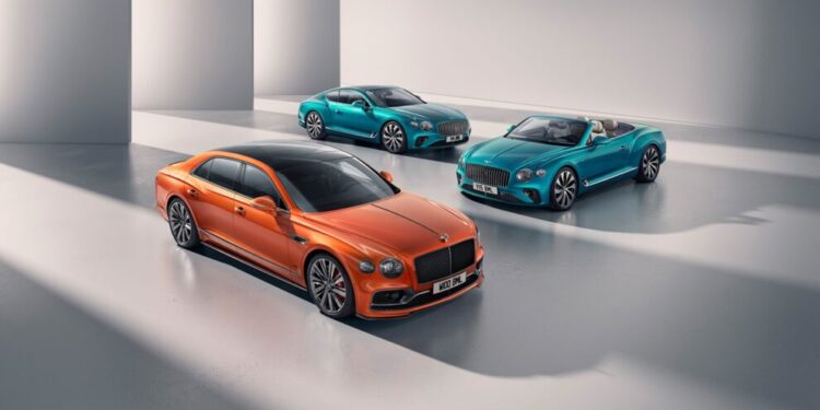 BENTLEY إضفاء المزيد من التناغُم إلى طرازات AZURE، S وSPEED