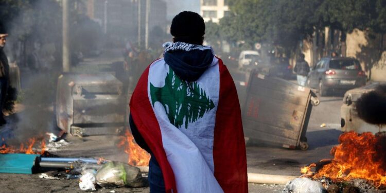 ترجمات : لا يزال المأزق قائماً..لبنان بلا رئيس