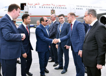 الرئيس السيسي يصل مدينة سان بطرسبرج للمشاركة فى القمة الروسية الأفريقي