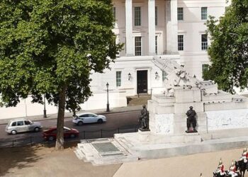 فندق ذا لانسبورو: ملاذ مترف من حقبة الريجنسي في قلب مدينة لندن لمحبّي التجارب الاستثنائية