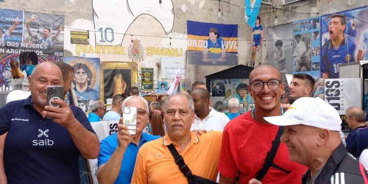 ماراثون السباحة الدولية (كابري _ نابولي)